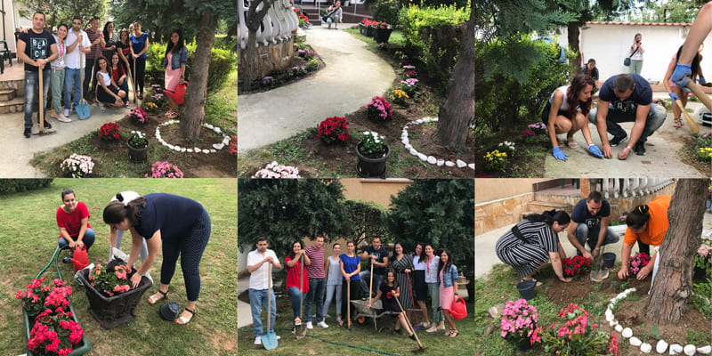  Viva Credit  подари цветя на Дом за родители „Градина“